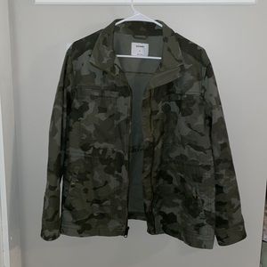 NWOT Camo army utility jacket